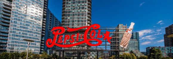 logo Pepsi Cola Queens